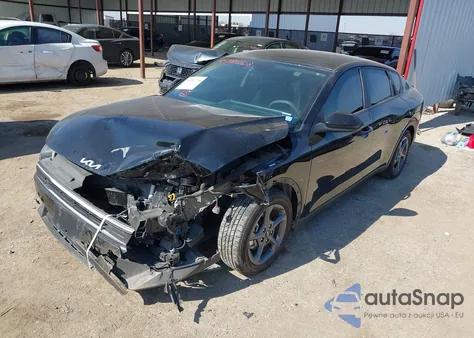 2025 Kia K4 Lxs из США, поврежденный, VIN 3KPFT4DE3SE114731